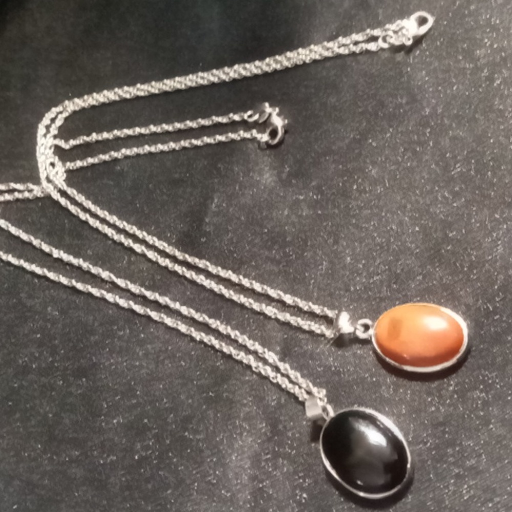 Fire Agate & Black Onyx Set In 316 Stainless Oval Pendant Necklaces 2